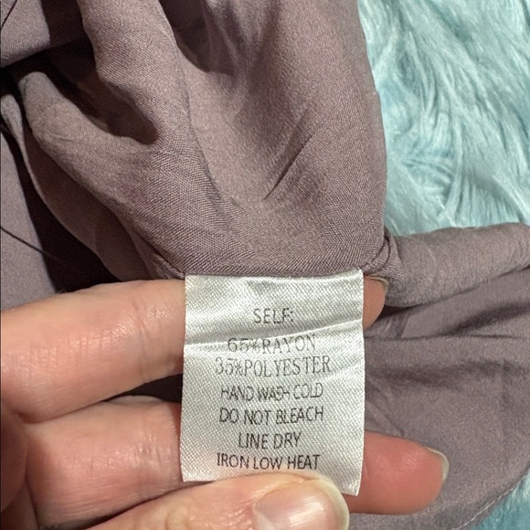 Bluivy Lavender Off-Shoulder Blouse sz M - Picture 6 of 7